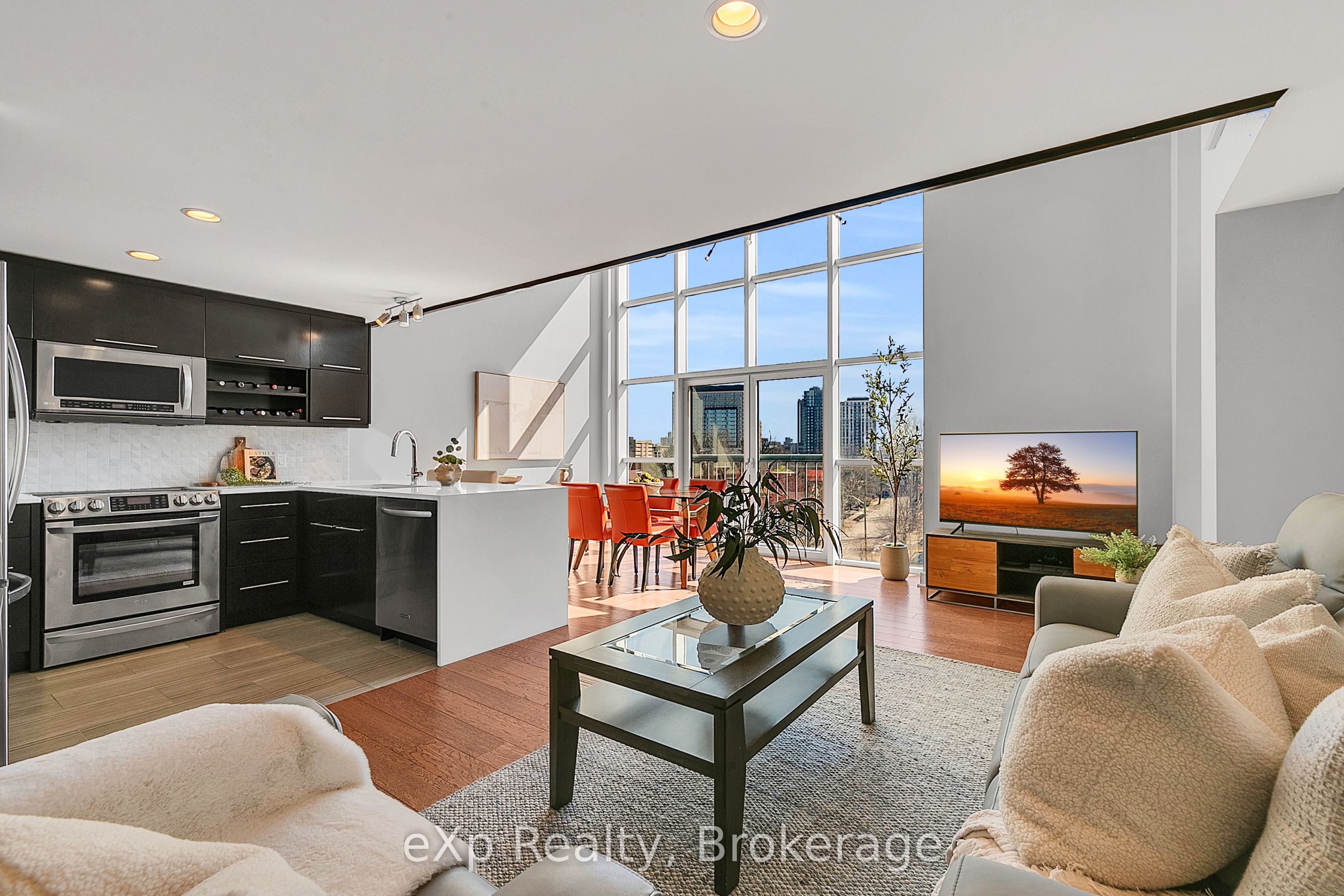 5 Father David Bauer Drive, #402