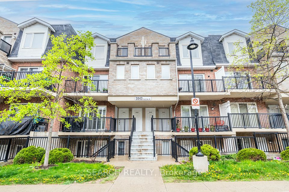 #2041 - 3043 Finch Avenue, Toronto, ON M9M 0A4