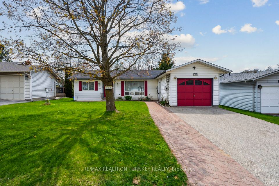 36 Tecumseth Pines
