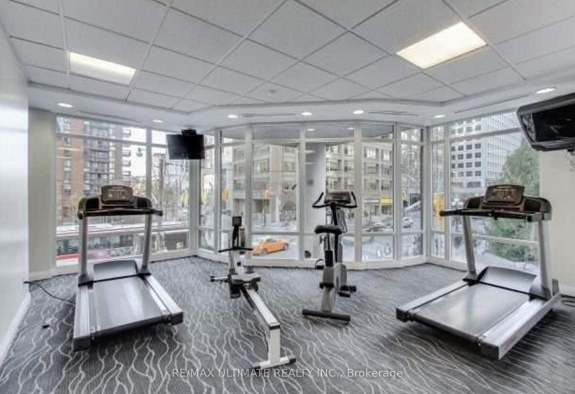 2 Bedrooms Condo at 1121 Bay, Toronto For sale