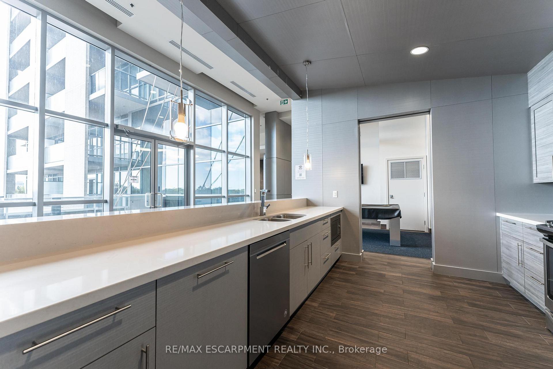 1 Bedroom Condo at 2087 Fairview, Burlington For sale