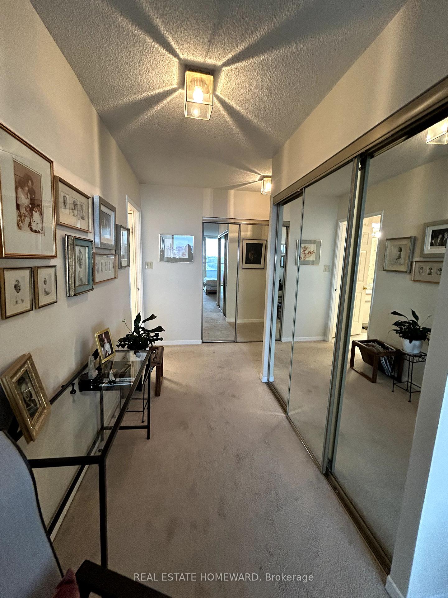 2 Bedrooms Condo at 10 Torresdale,  Toronto For sale
