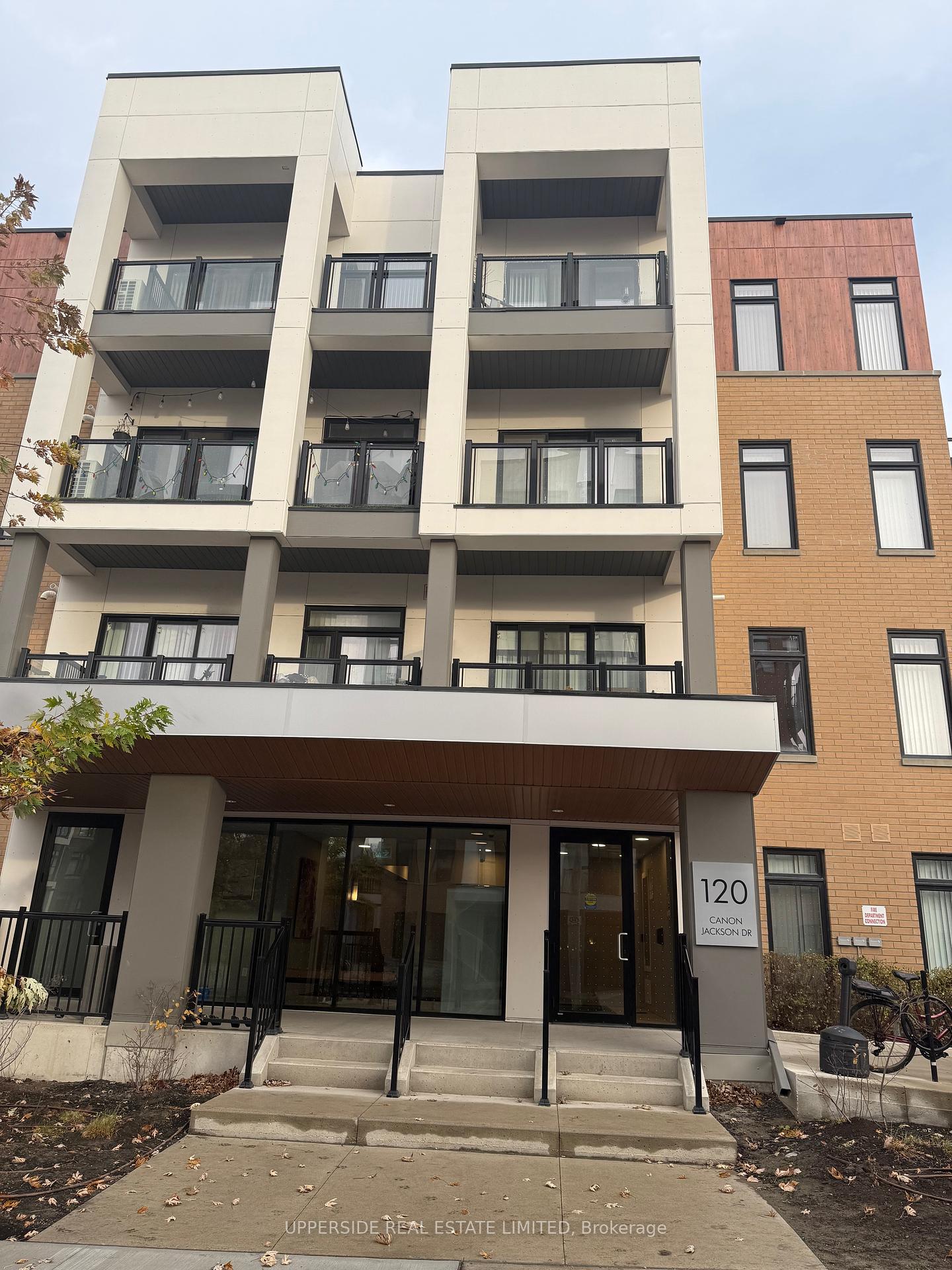1 Bedroom Condo at 120 Canon Jackson, Toronto For sale