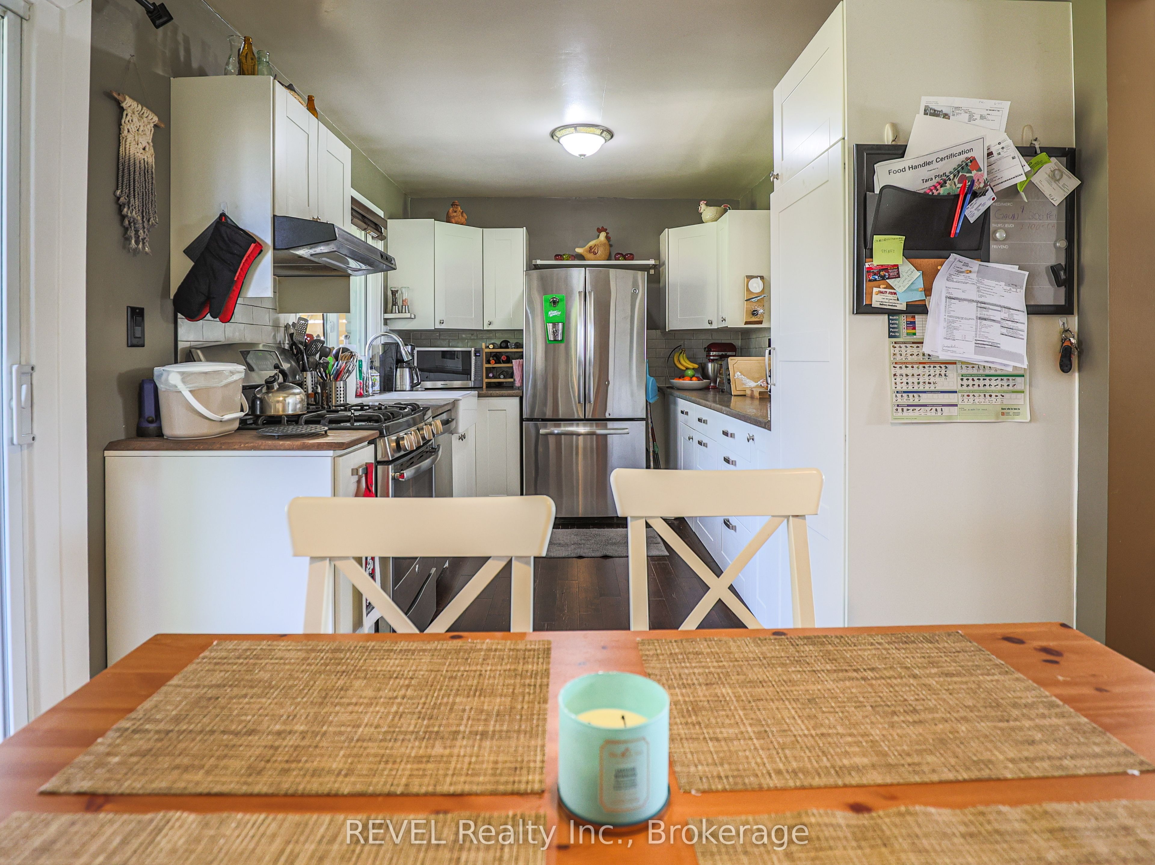 21 Foxglove Avenue