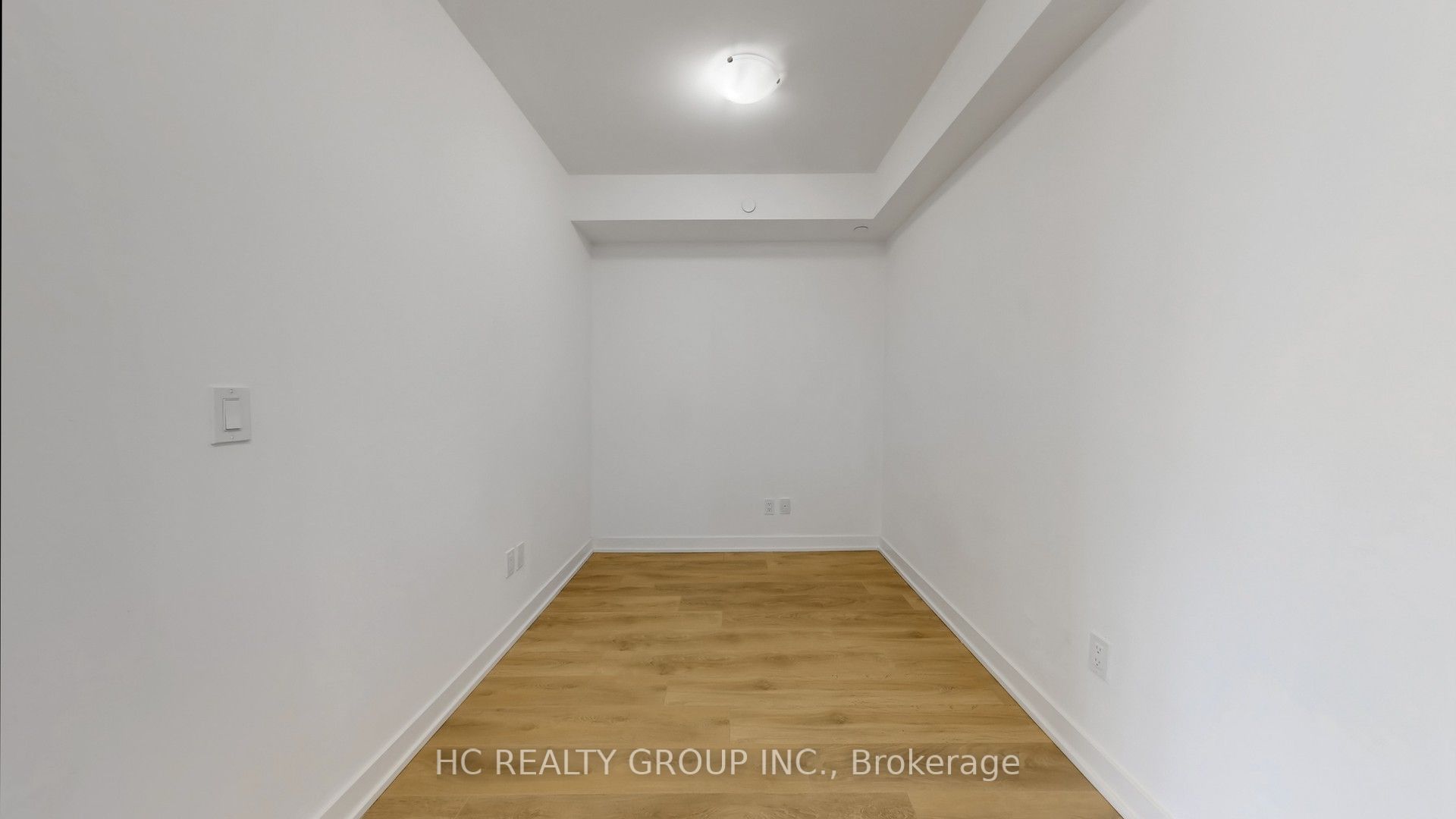 2031 Kennedy Road, #920