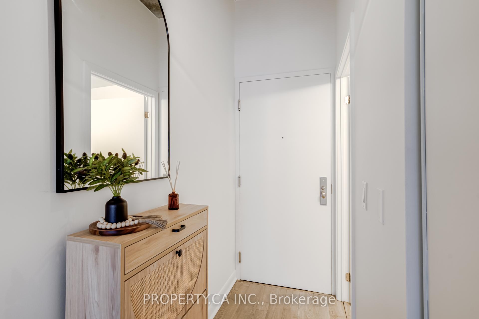 1 Bedroom Condo at 478 King, Toronto For sale