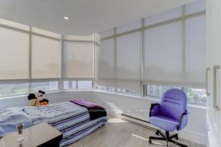 2 Bedrooms Condo at 175 Bamburgh, Toronto For sale