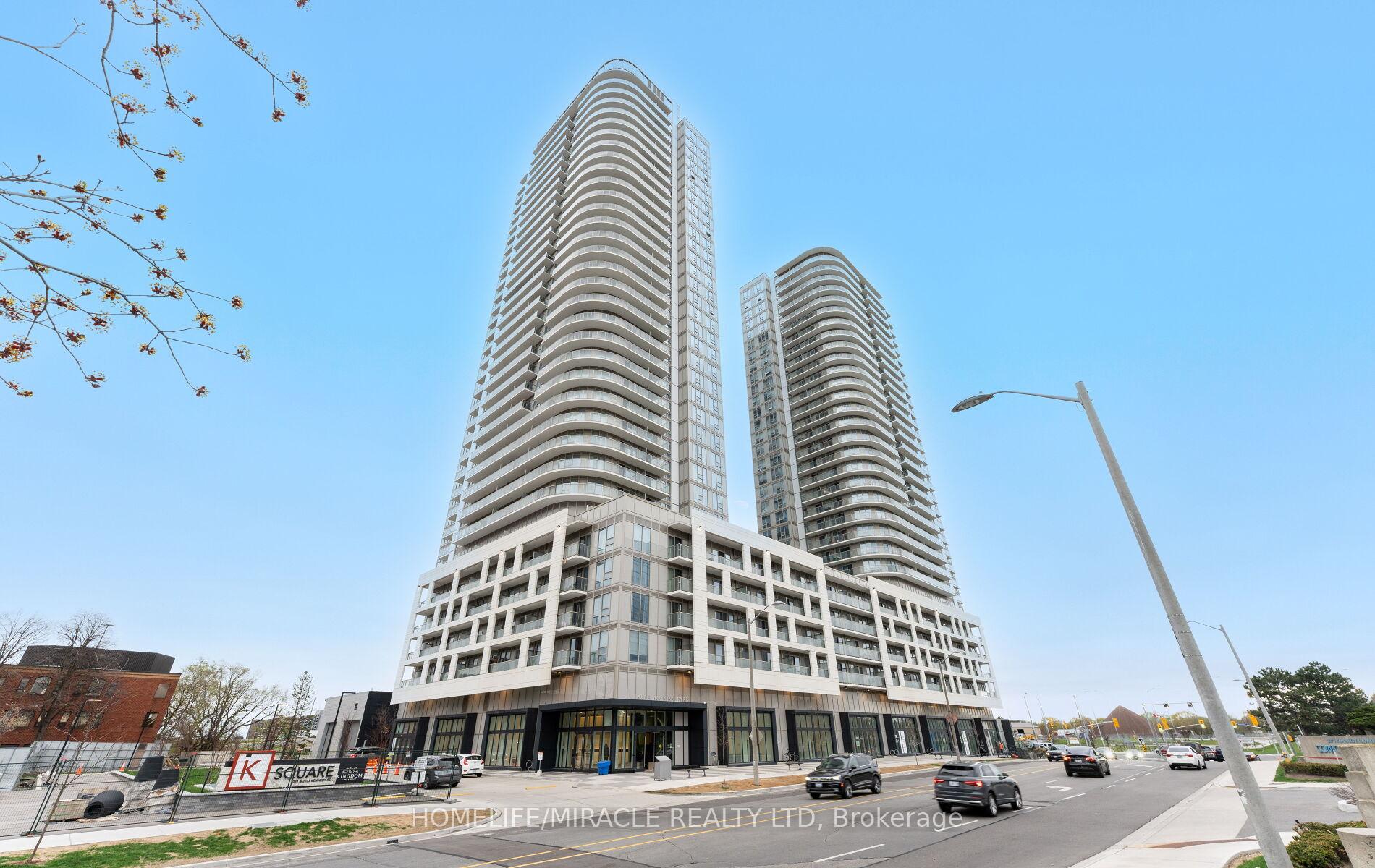 3 Bedrooms Condo at 2033 Kennedy, Toronto For sale