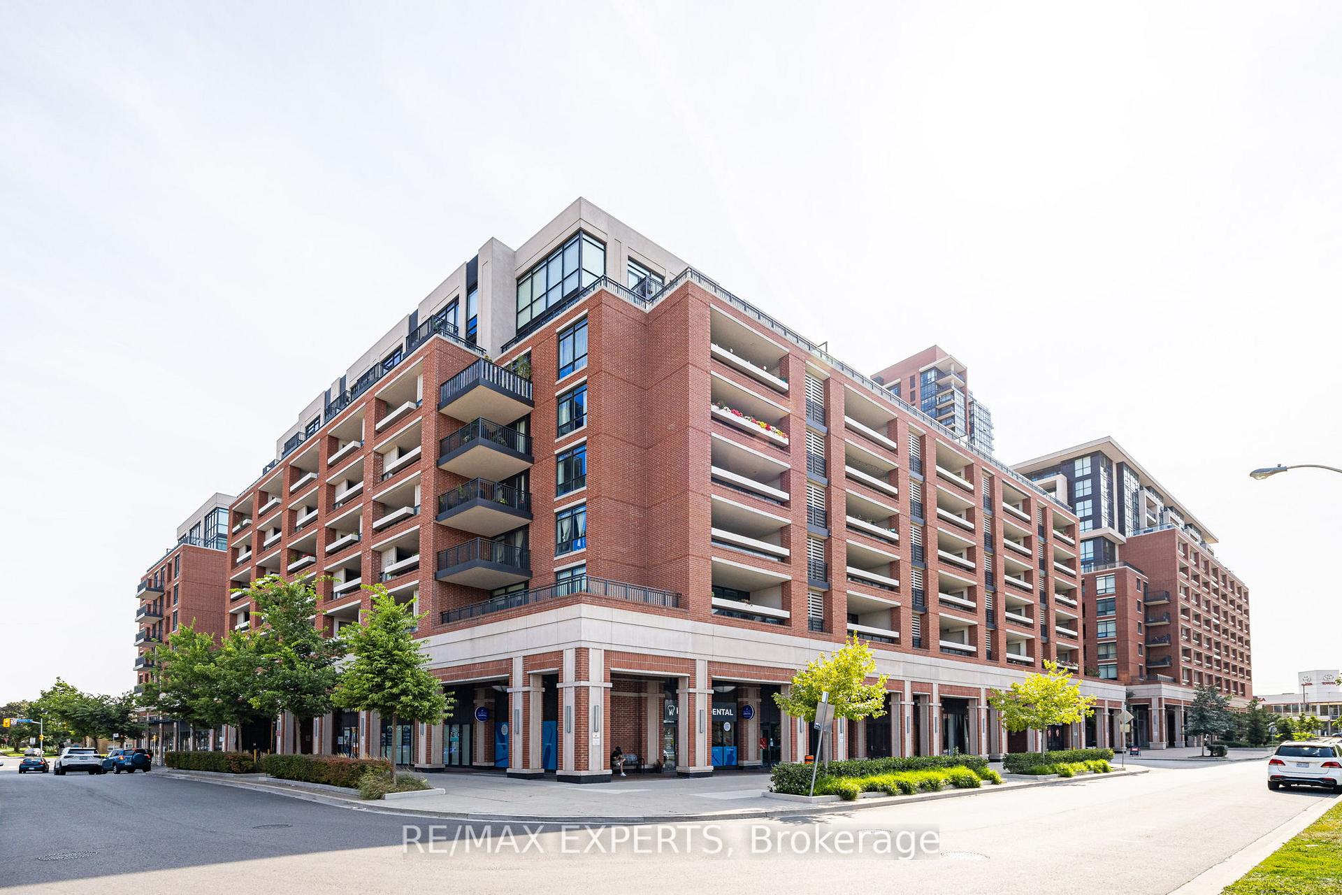 3 Bedrooms Condo at 36 Via Bagnato, Toronto For sale