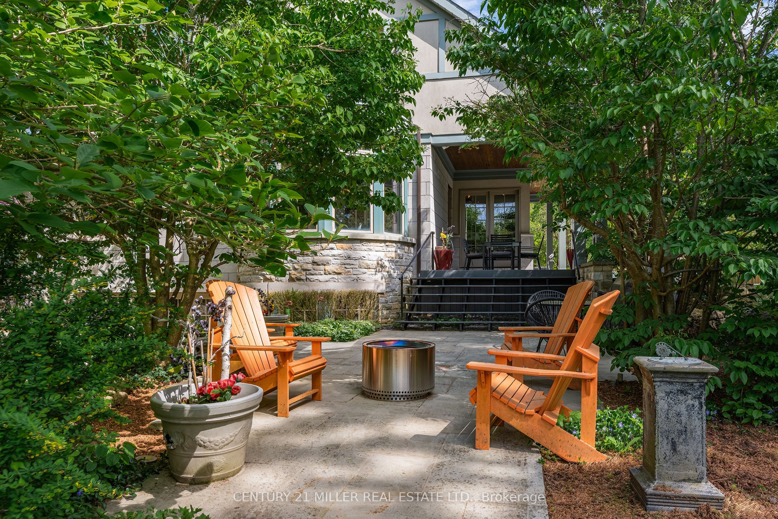 370 Poplar Drive
