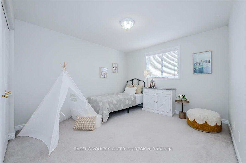 705 Breakwater Crescent