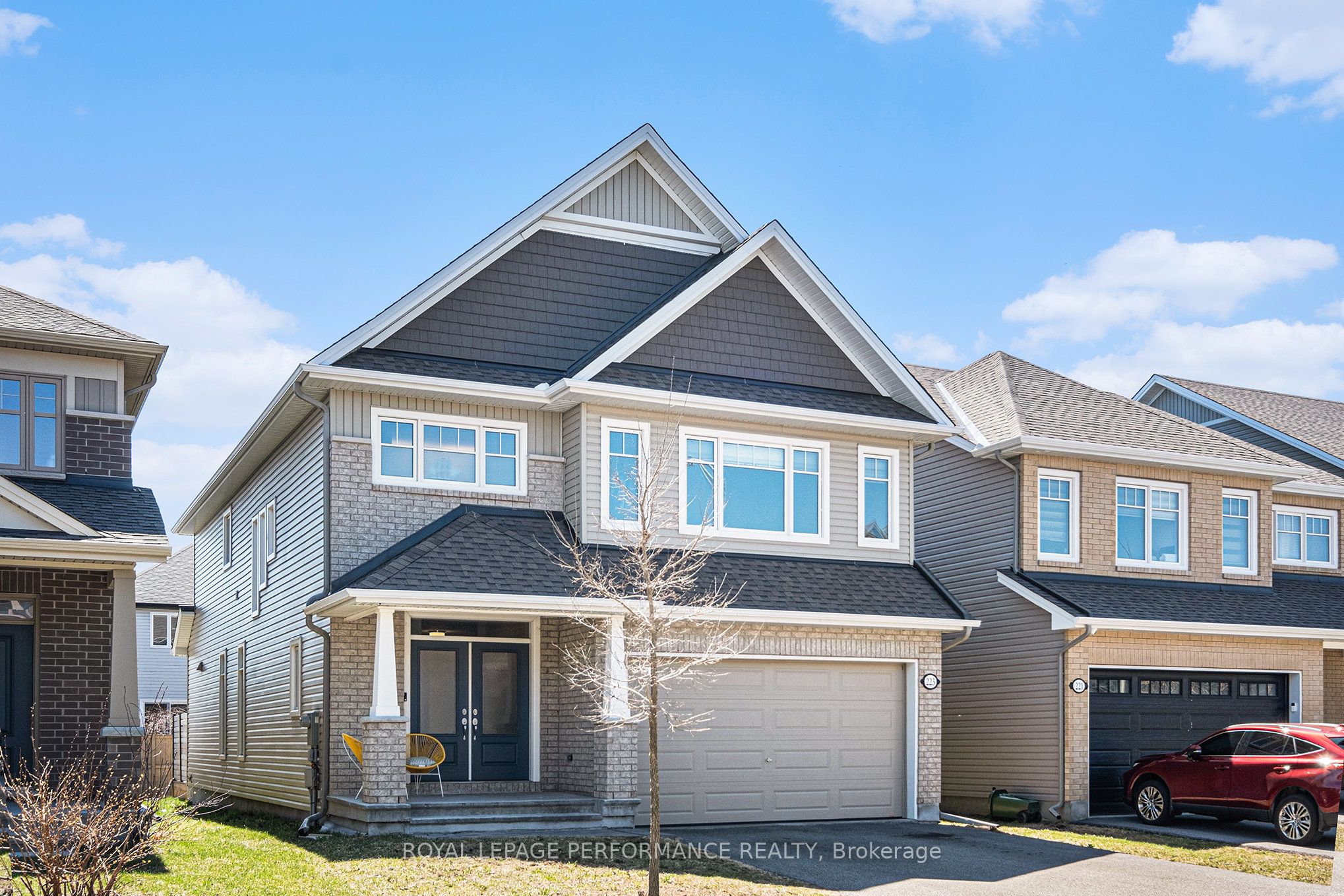 223 Trollius Way, BlossomParkAirportandArea, ON K1T 0R7