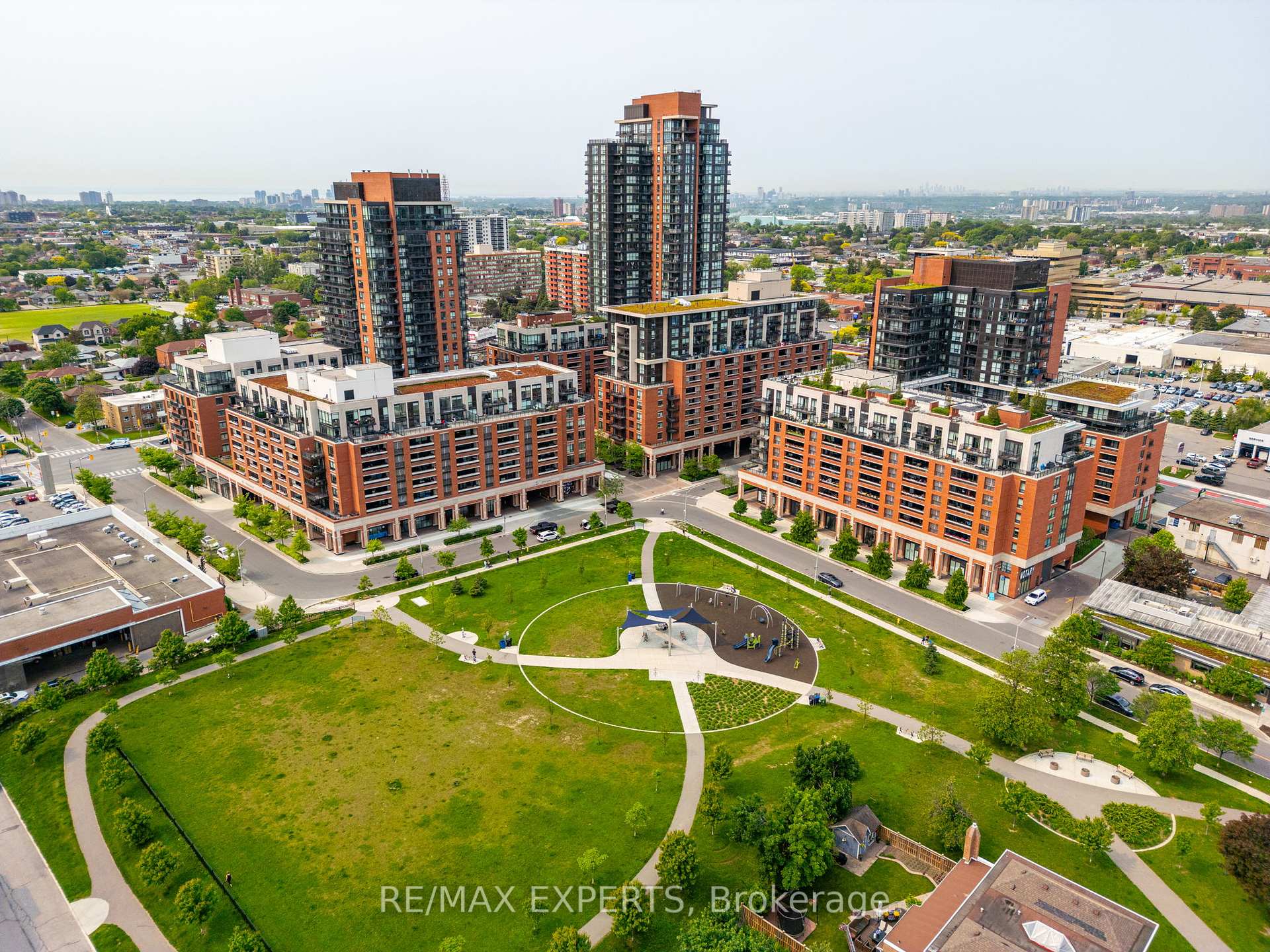 2 Bedrooms Condo at 830 Lawrence, Toronto For sale