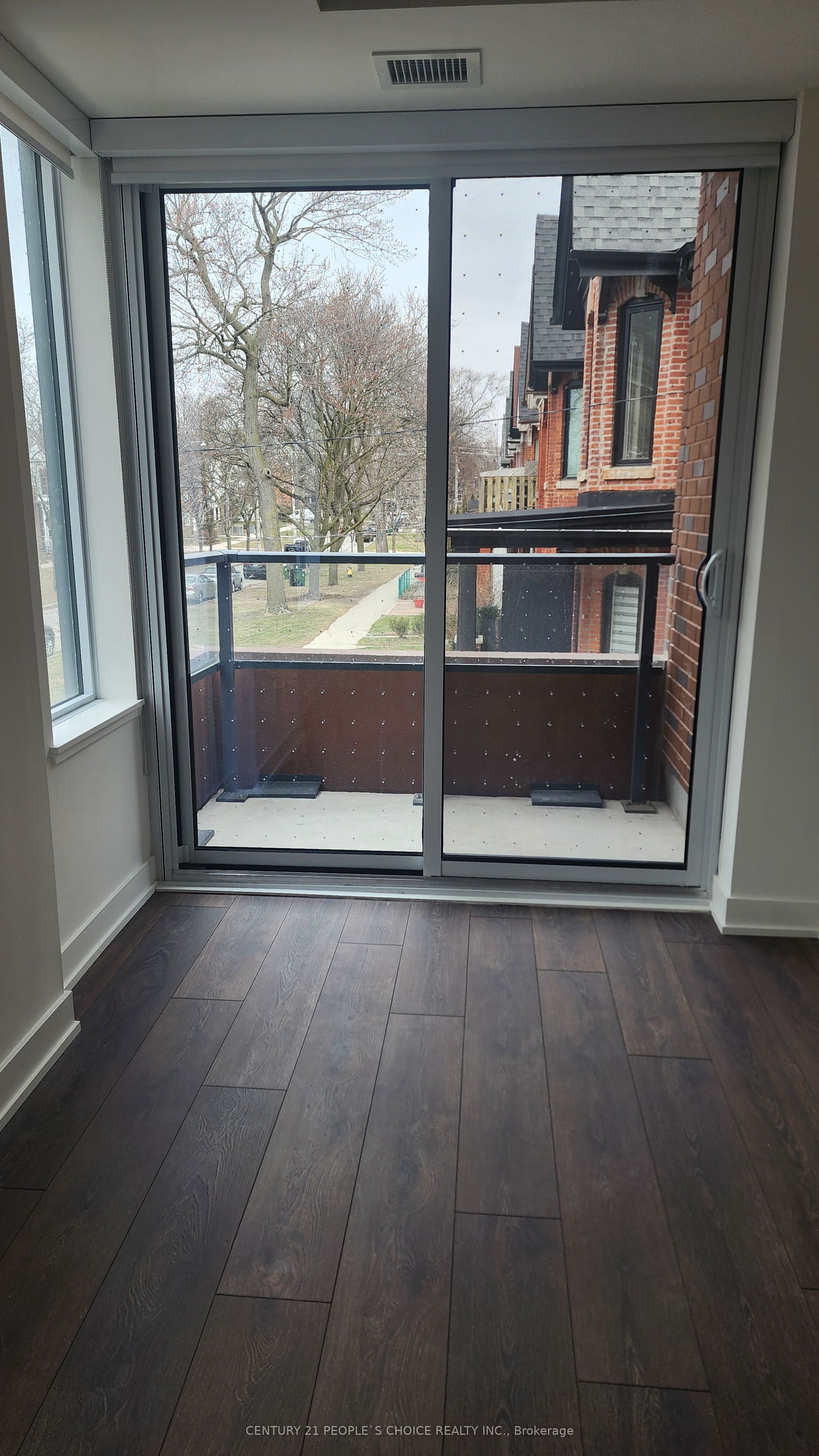 5 Lakeview Avenue, #214
