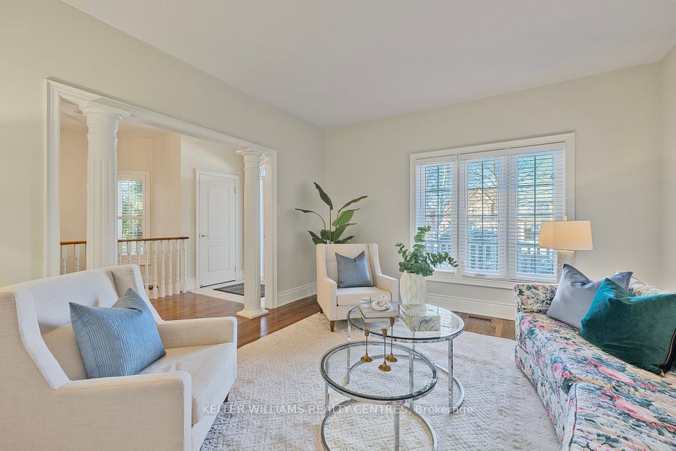 Formal Living Room W/hardwood