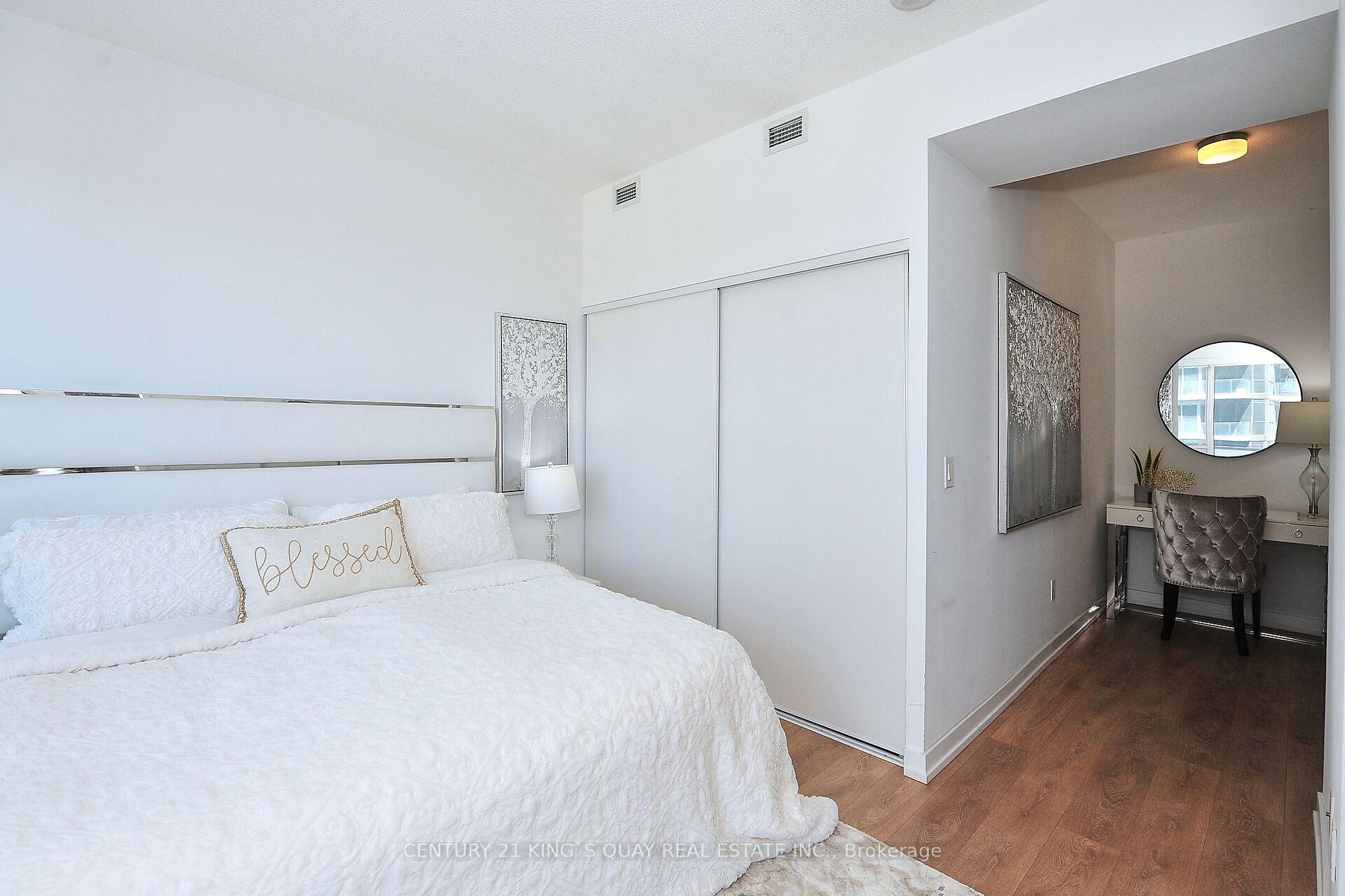 3 Bedrooms Condo at 115 McMahon, Toronto For sale