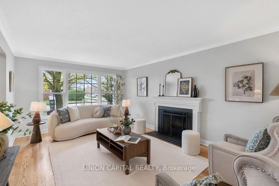 9 Cathedral Bluffs