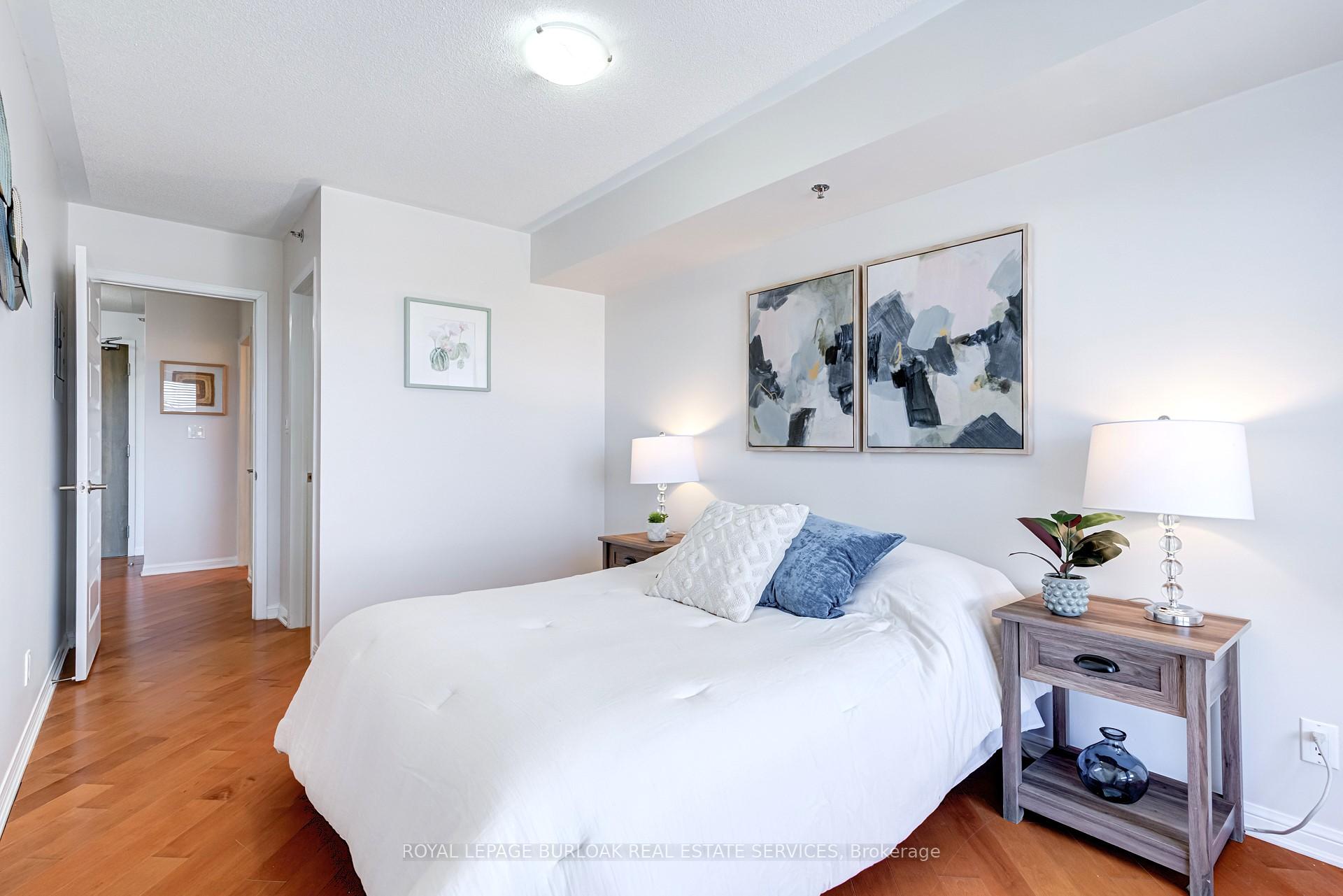 1 Bedroom Condo at 3060 Rotary,  Burlington For sale