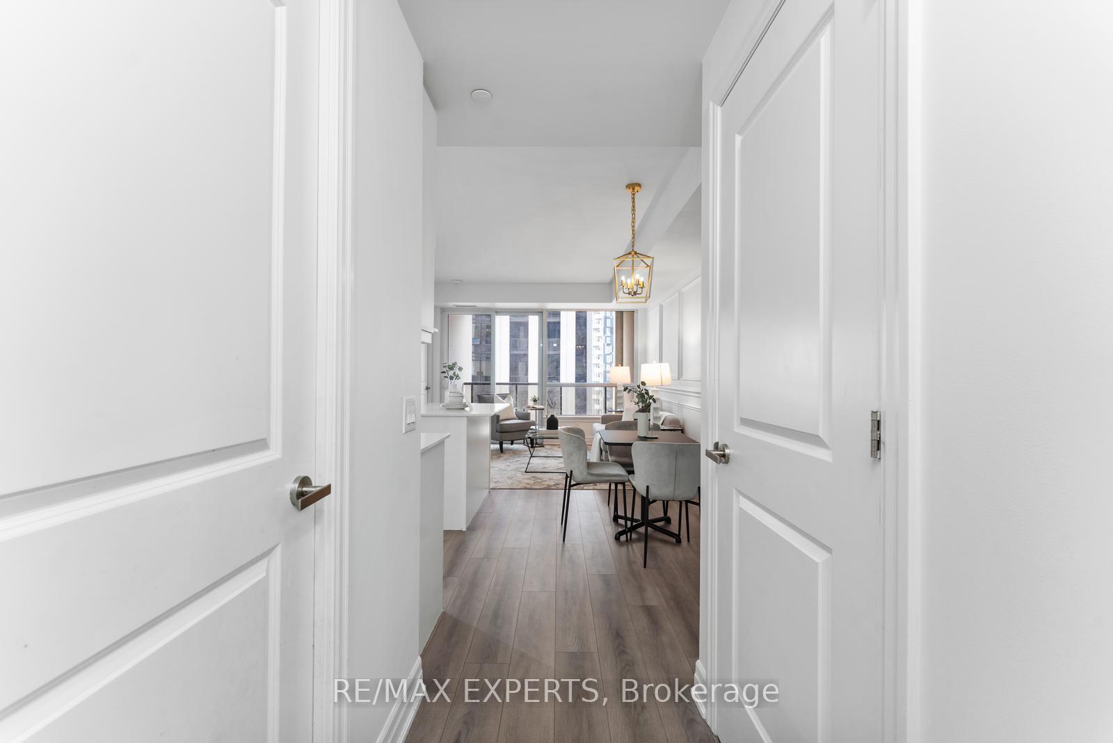 1 Bedroom Condo at 9075 Jane, Vaughan For sale