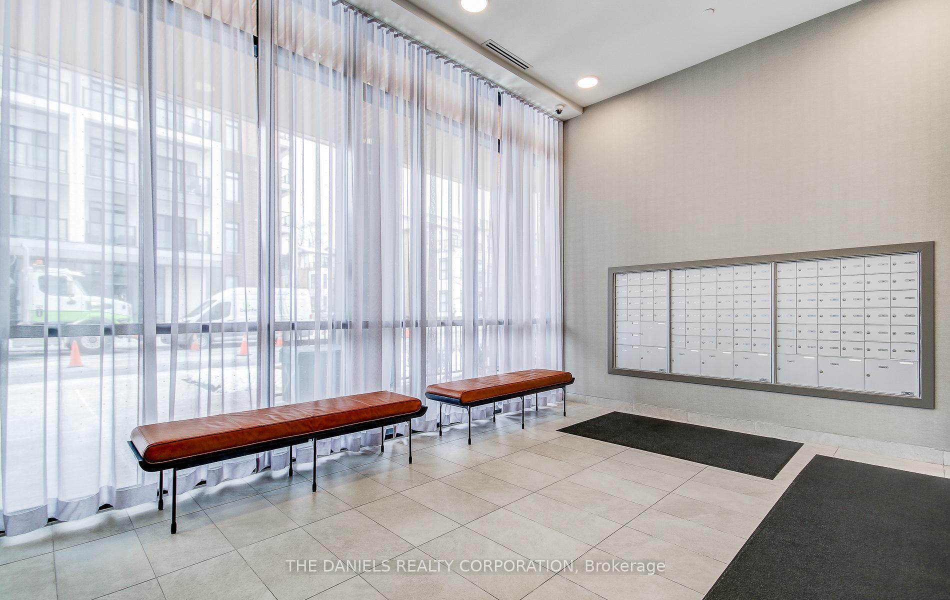 1 Bedroom Condo at 165 Canon Jackson,  Toronto For sale