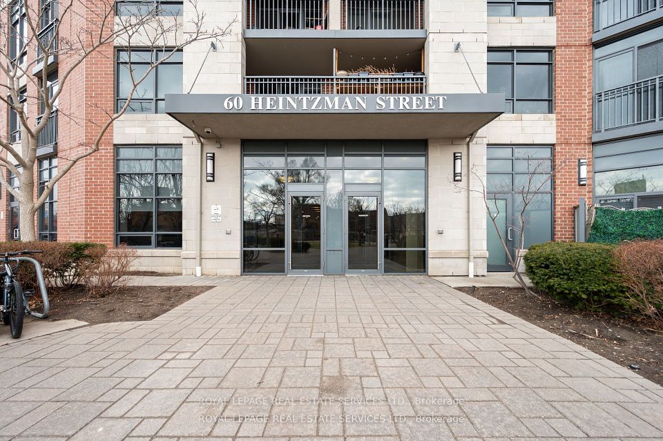#834 - 60 Heintzman Street, Toronto, ON M6P 5A1