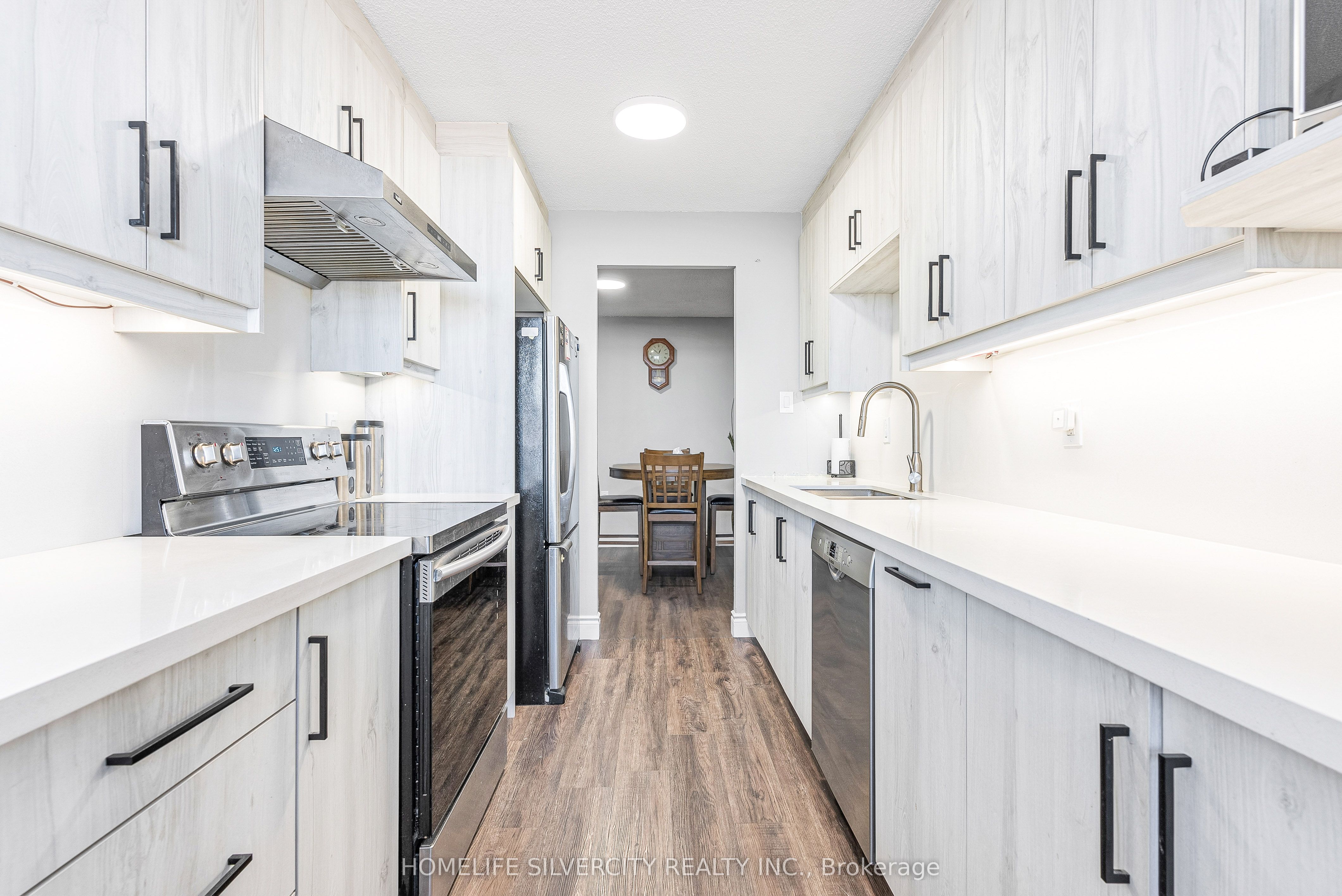 18 Knightsbridge Road, #2303
