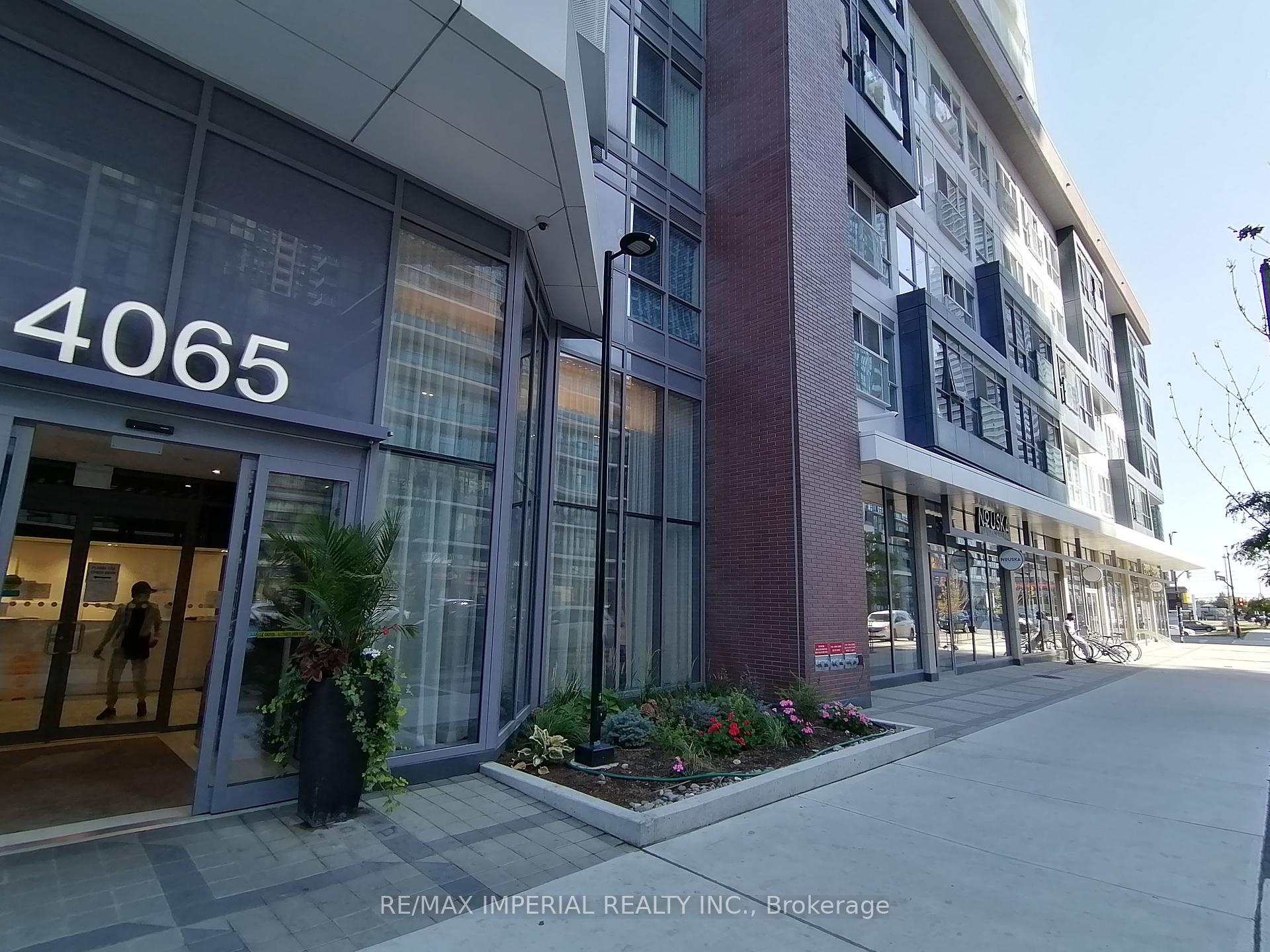 1 Bedroom Condo at 4065 Confederation,  Mississauga For sale