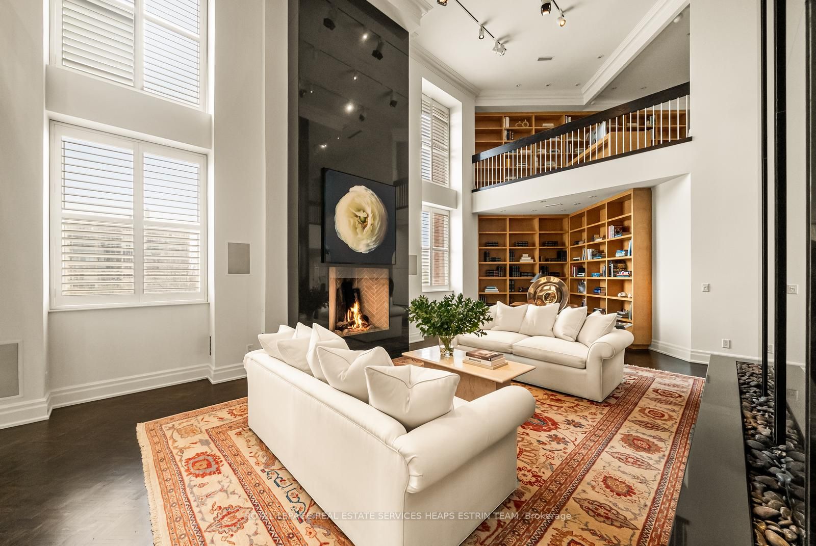 2 Lynwood Avenue, #PH1