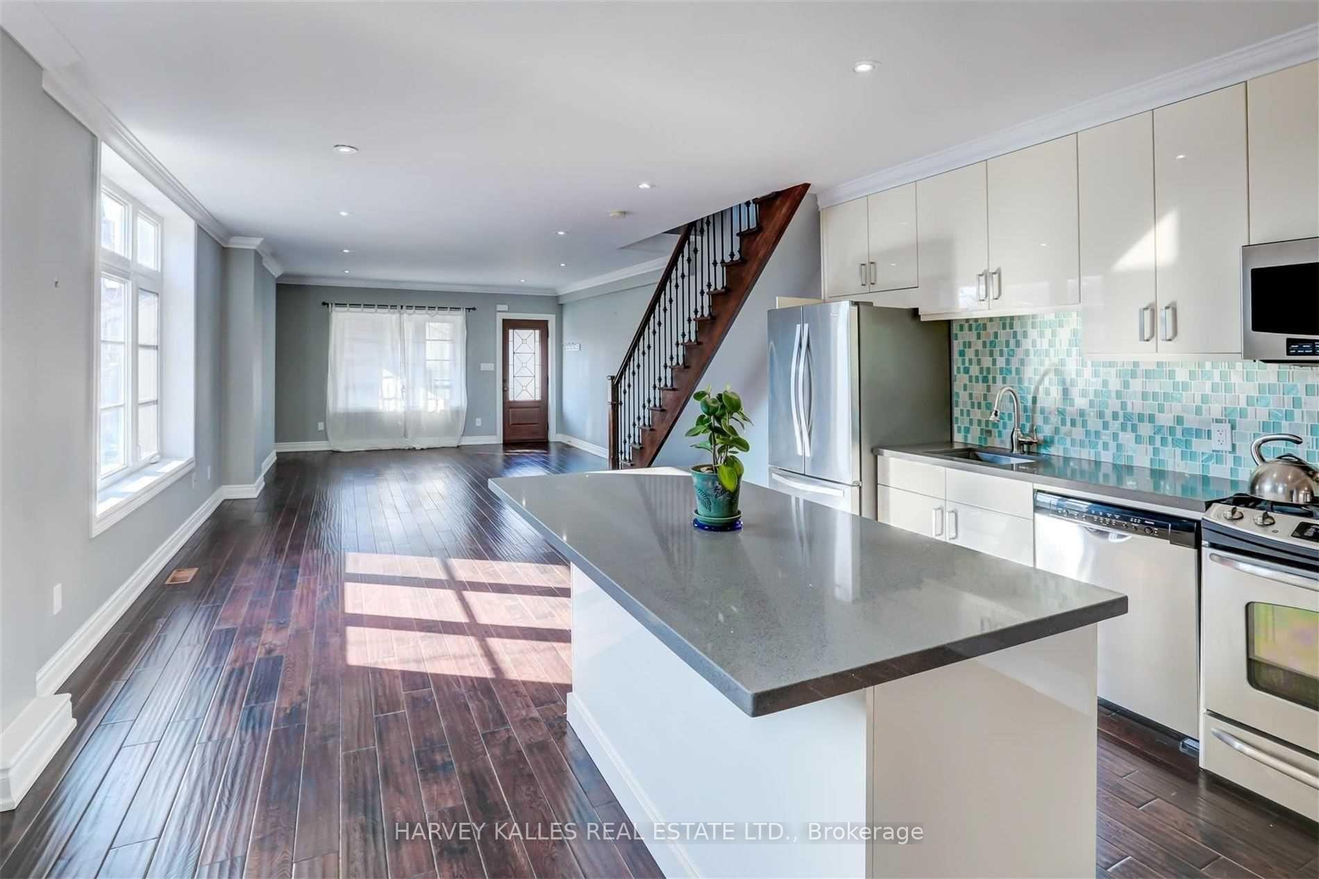 58 Sandford Avenue