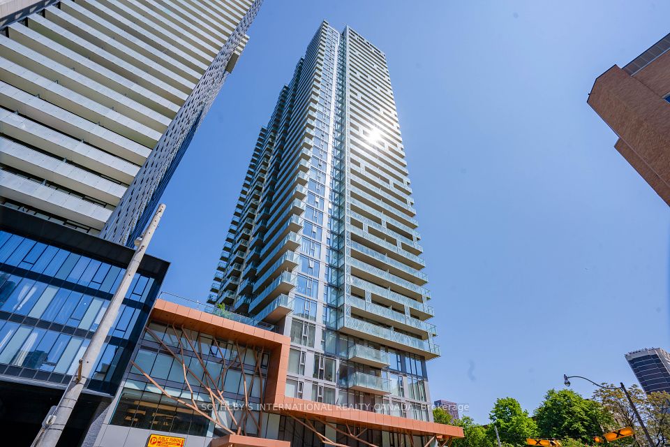50 Wellesley Street