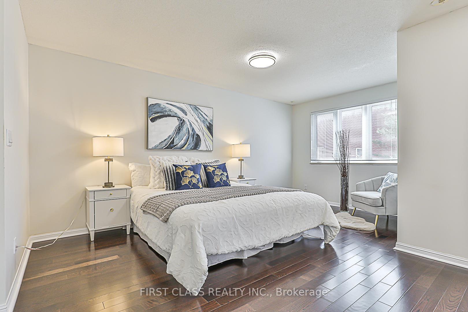 4 Bedrooms Condo at 1881 Mcnicoll,  Toronto For sale