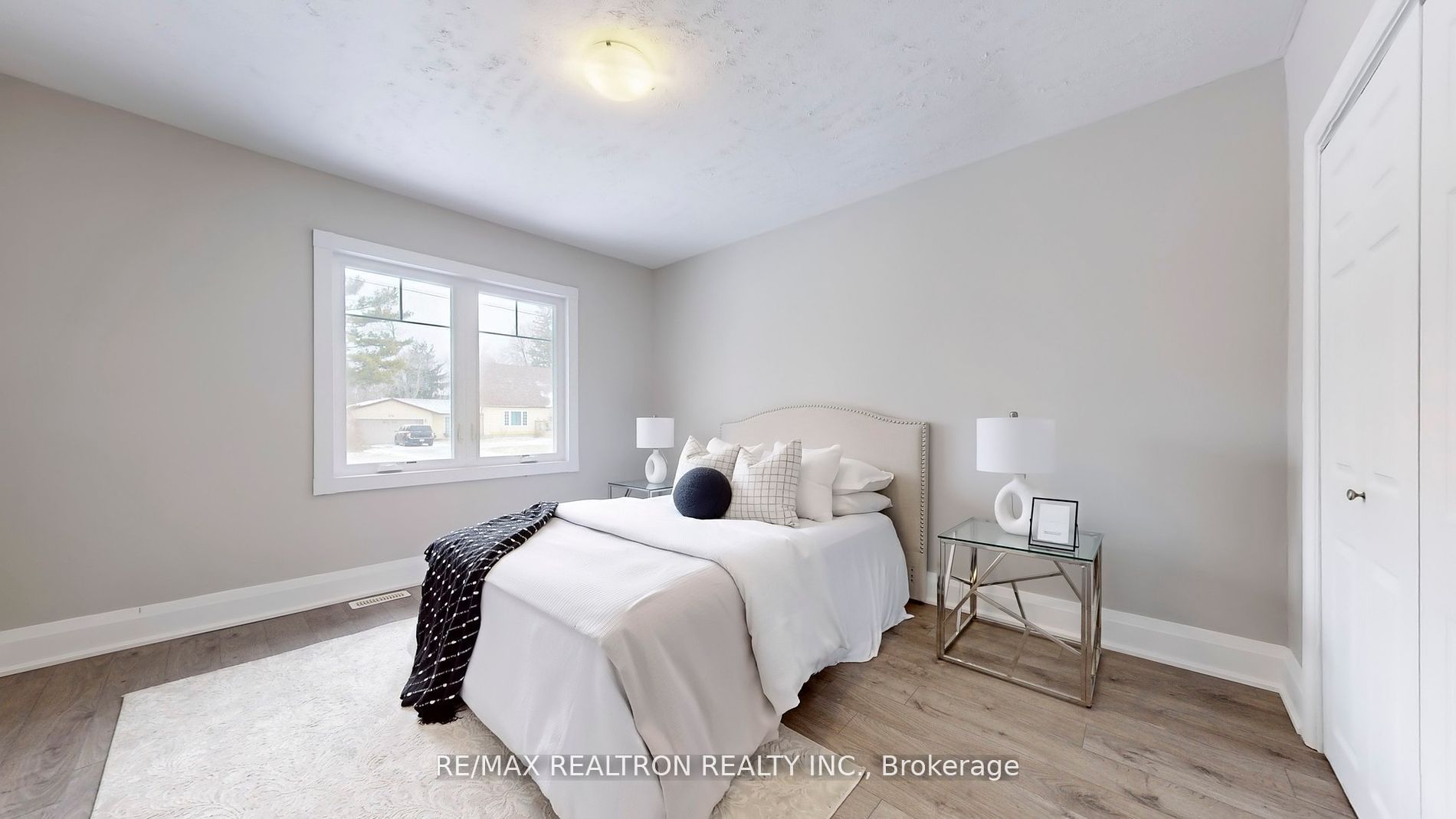 179 Bayview Avenue, Georgina, ON L4P 2T1