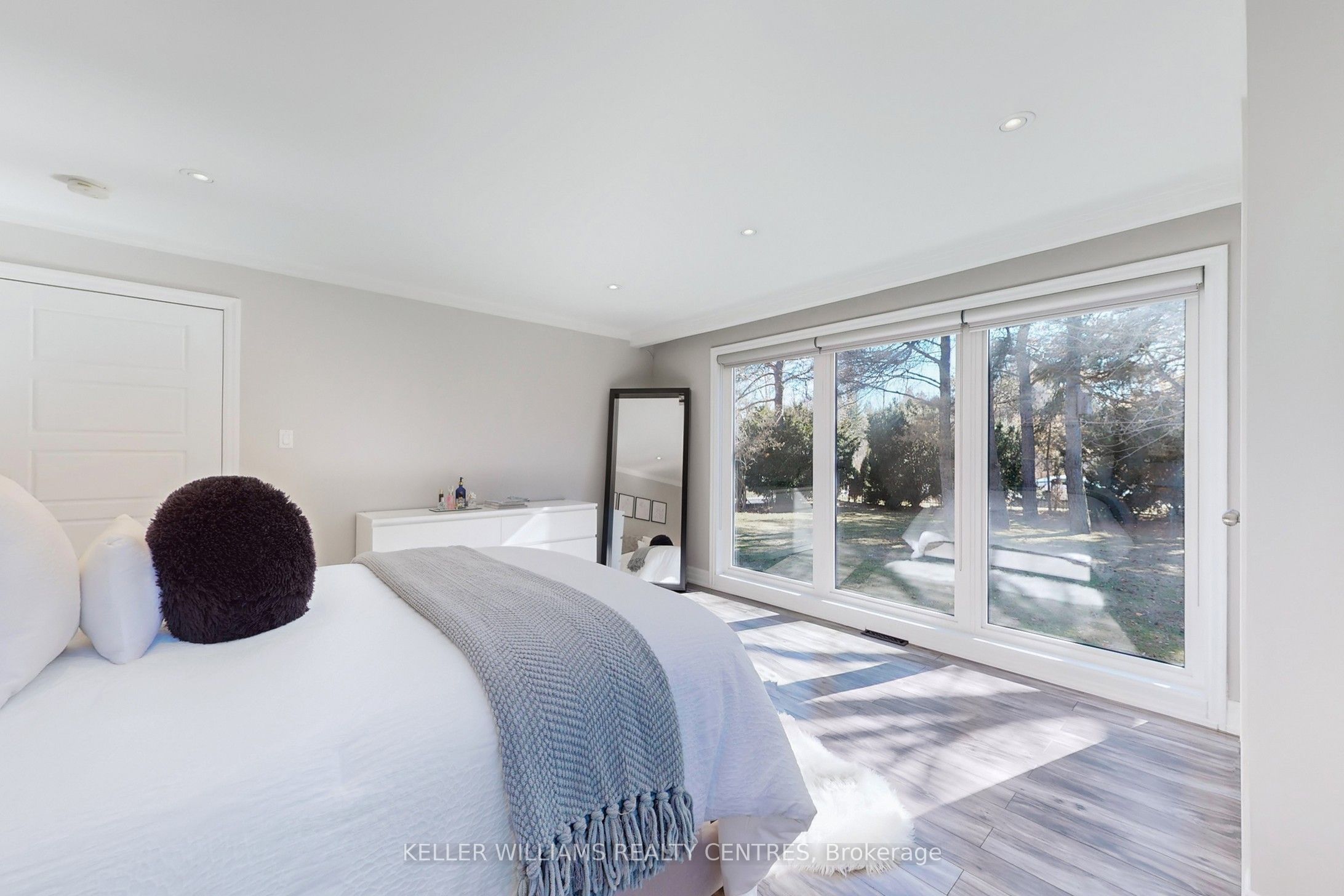 5024 Lloydtown-Aurora Road