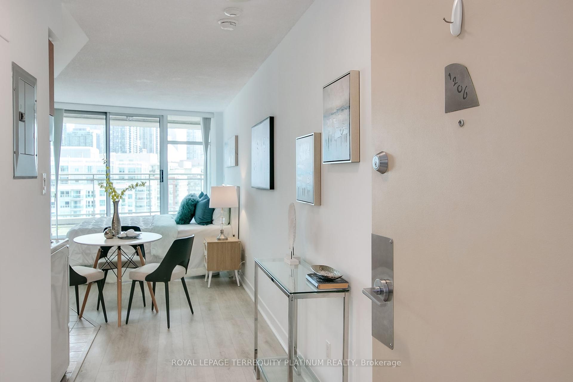 Condo at 650 Queens, Toronto For sale