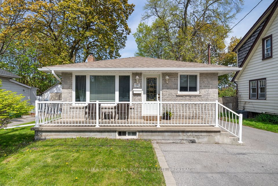 121 Harmony Road, Oshawa, ON L1H 6T4