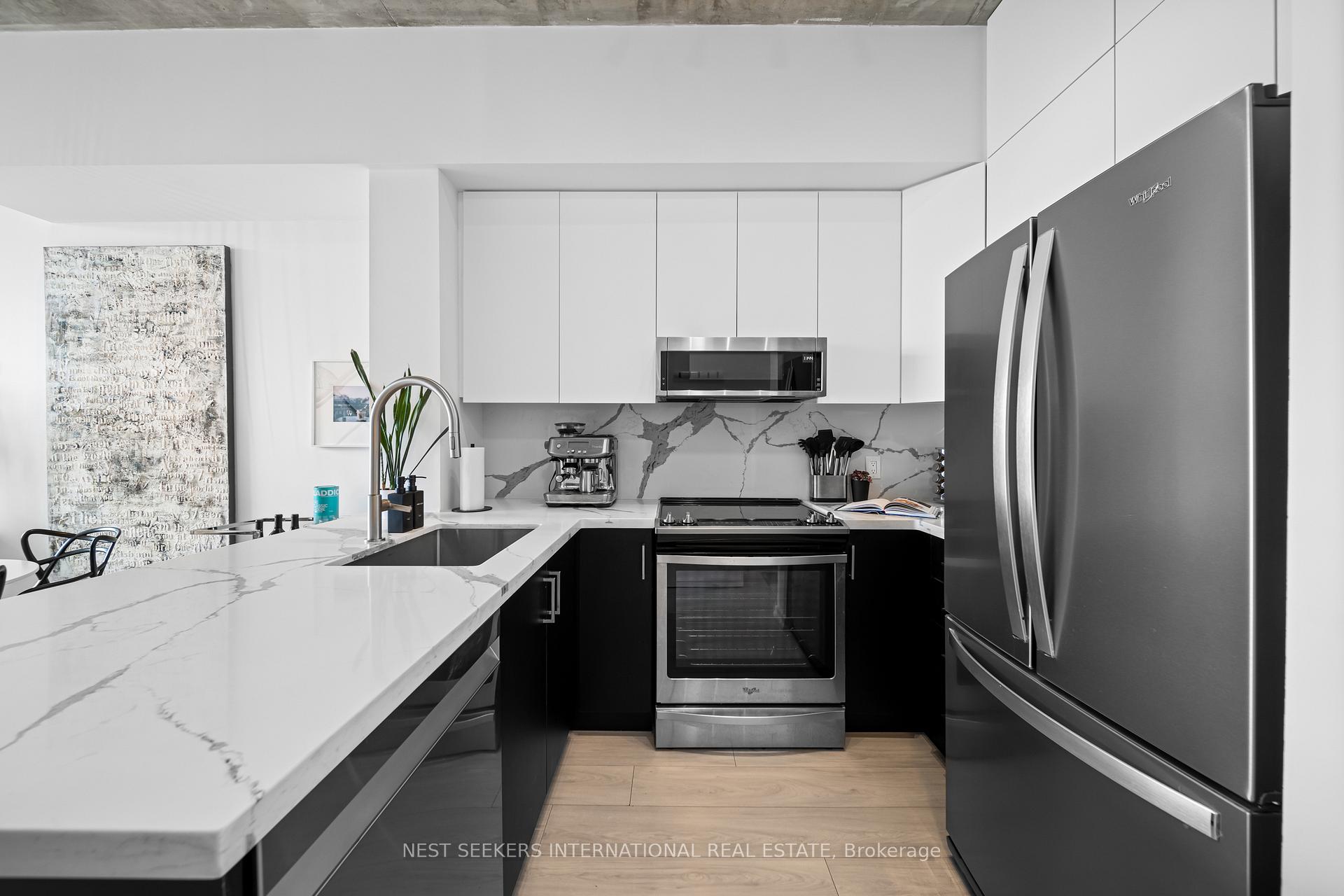 2 Bedrooms Condo at 388 Richmond, Toronto For sale