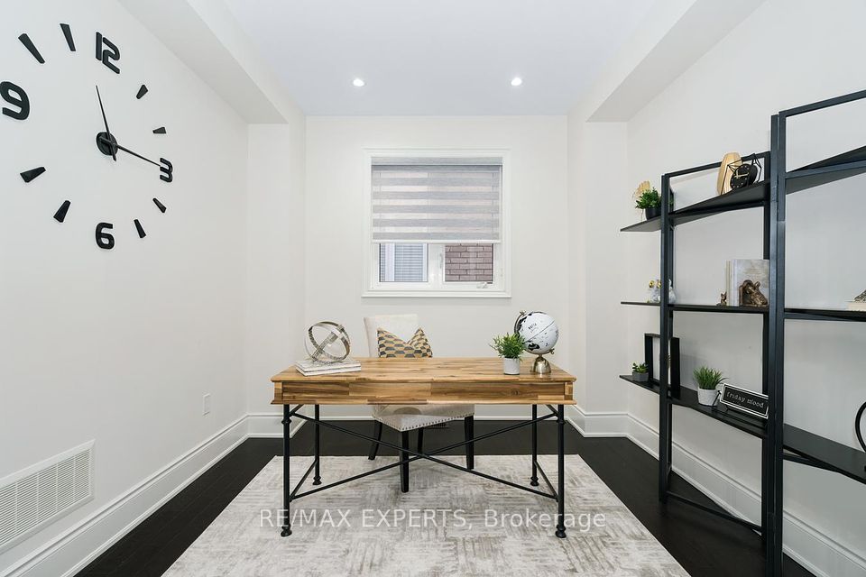https://trreb-image.ampre.ca/-OO3zHbSvUQNdPfKnLUievw62b4c7Ape-dPbDA25KIo/rs:fit:960:960/wm:.5:so:0:50:.4/wmsh:10/wmt:PHNwYW4gZm9yZWdyb3VuZD0nd2hpdGUnIGZvbnQ9JzY4Jz5SRS9NQVggRVhQRVJUUywgQnJva2VyYWdlPC9zcGFuPg/L3RycmViL2xpc3RpbmdzLzQwLzQwLzQ1LzUzL3AvZTMwYjRiNjktNTE3OC00Nzg1LWFiYzQtMzllMDliYmRkZWJjLmpwZw.jpg