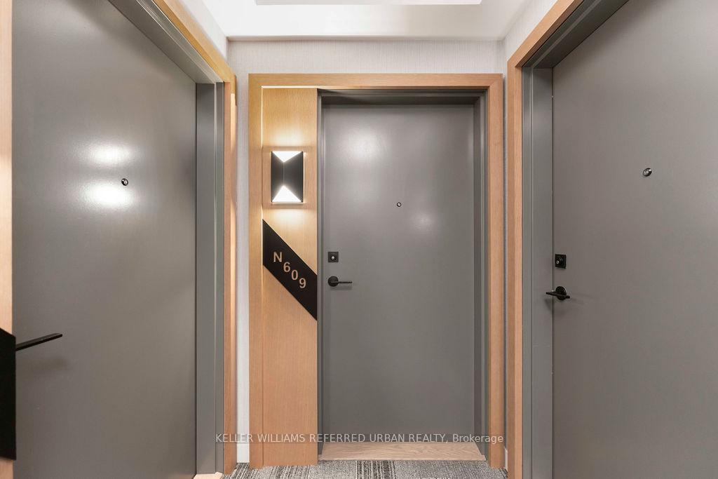 3 Bedrooms Condo at 35 Rolling Mills, Toronto For sale