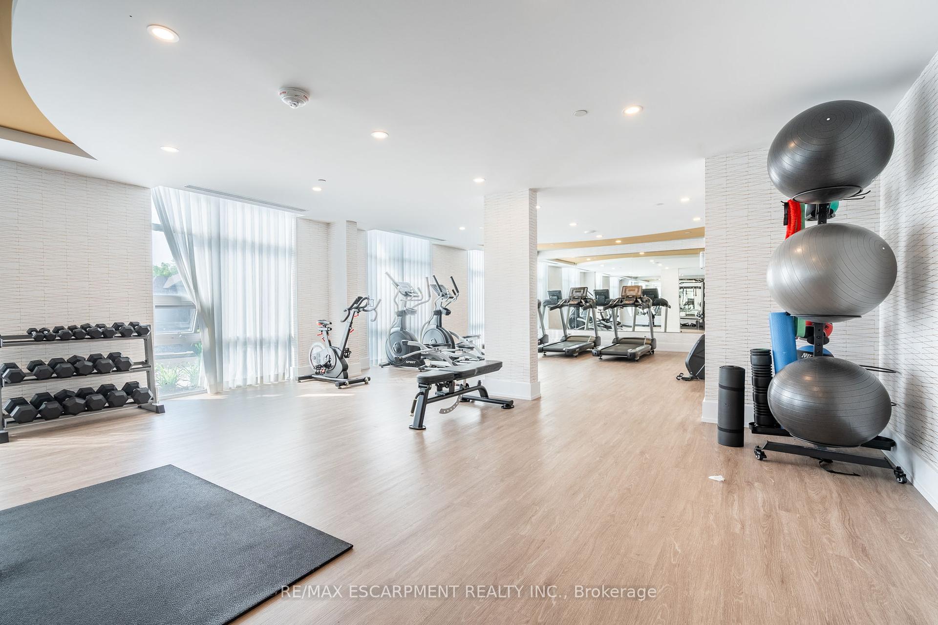 1 Bedroom Condo at 470 Dundas, Hamilton For sale