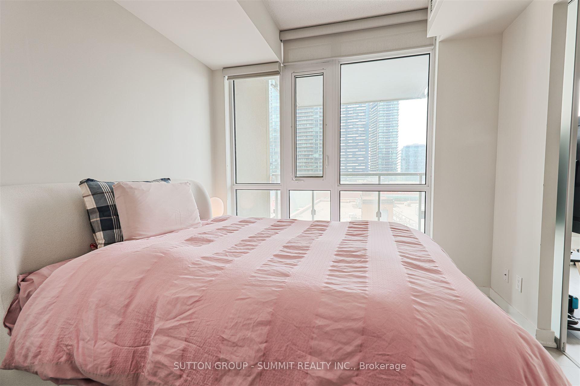 1 Bedroom Condo at 30 NELSON, Toronto For sale