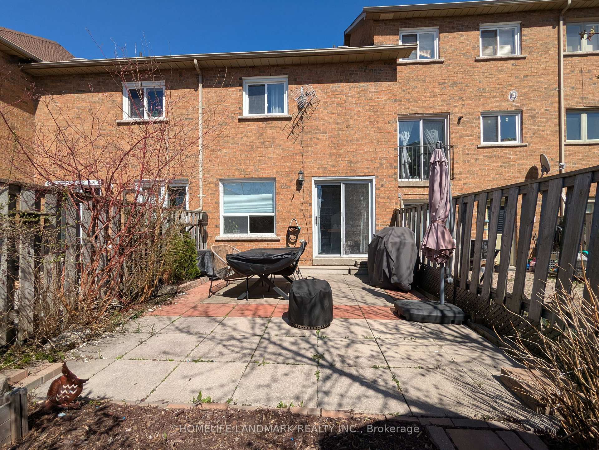 4 Bedrooms Condo at 86 Tania, Vaughan For sale