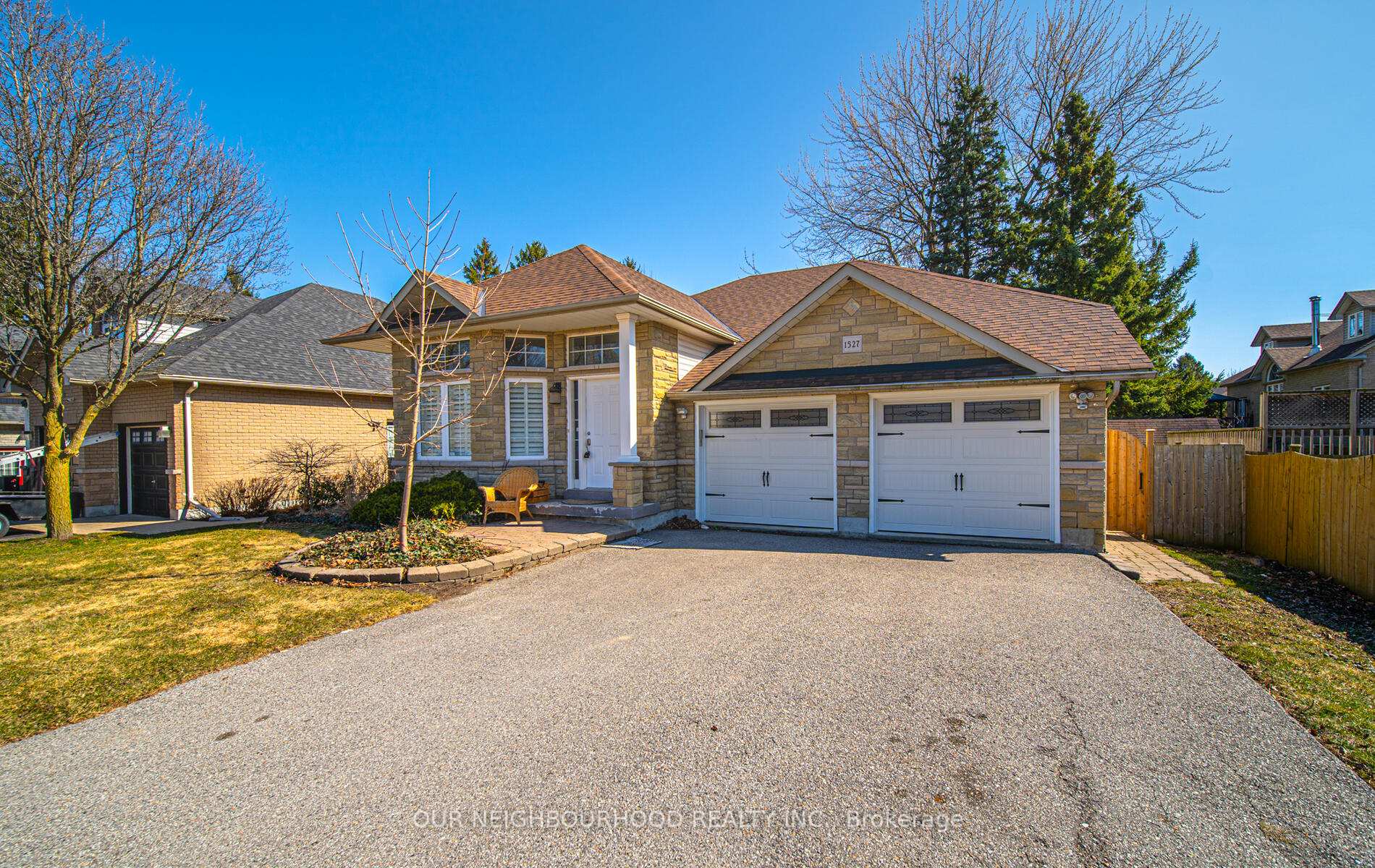1527 Nash Road, Clarington, ON L1E 2K8