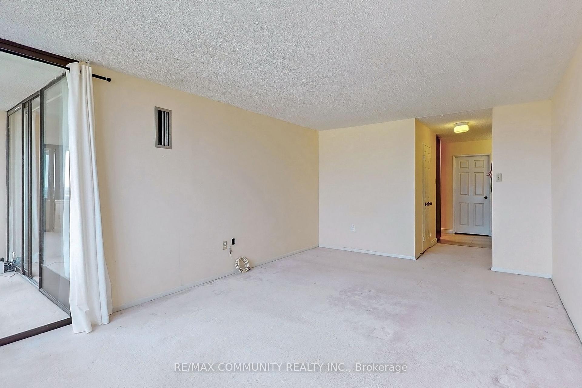 2 Bedrooms Condo at 2330 Bridletowne, Toronto For sale