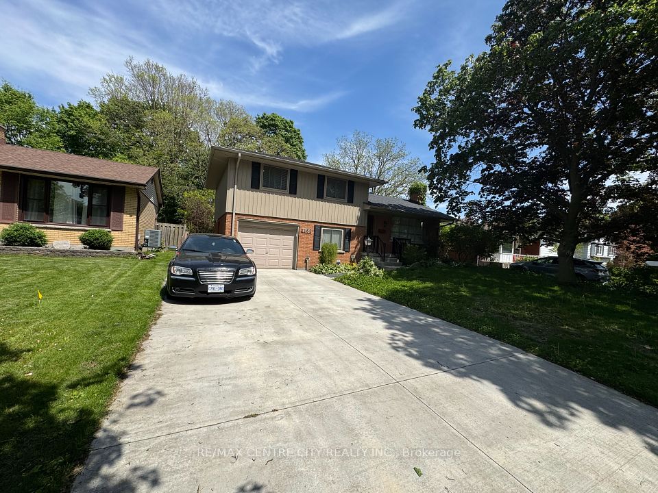 1462 Glengarry