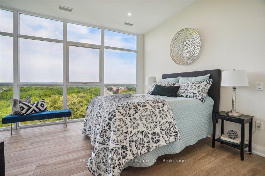 2 Bedrooms Condo at 2750 KING,  Hamilton For sale