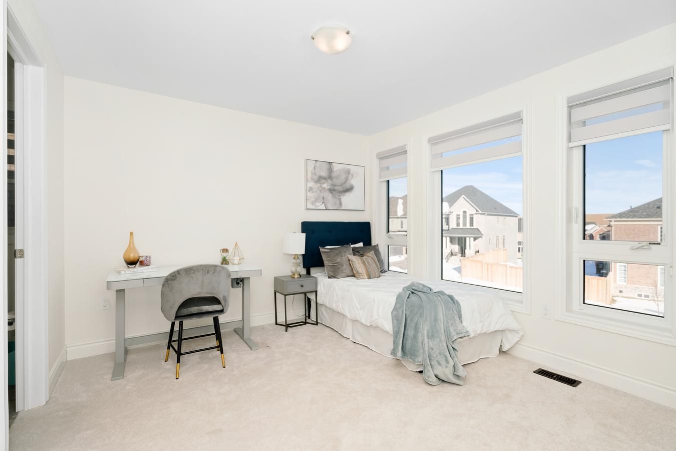 89 Forest Edge Crescent