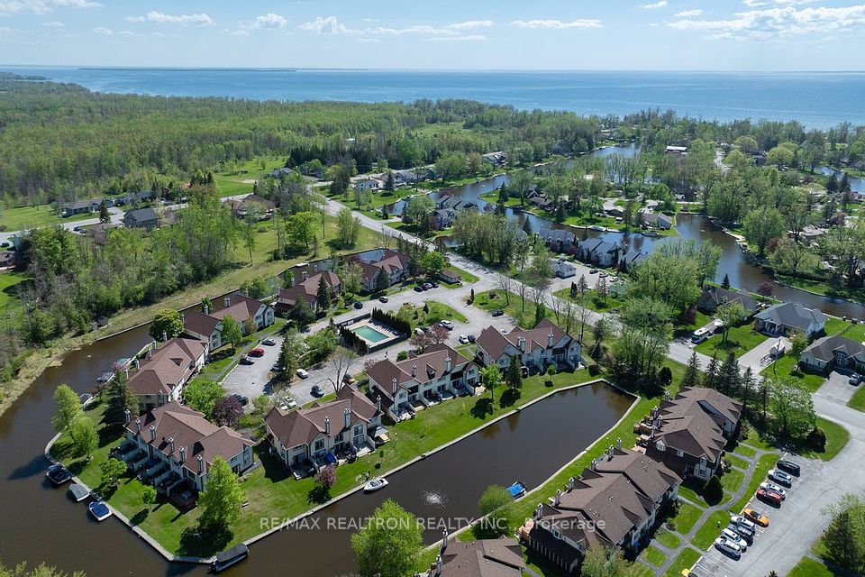 11 Laguna