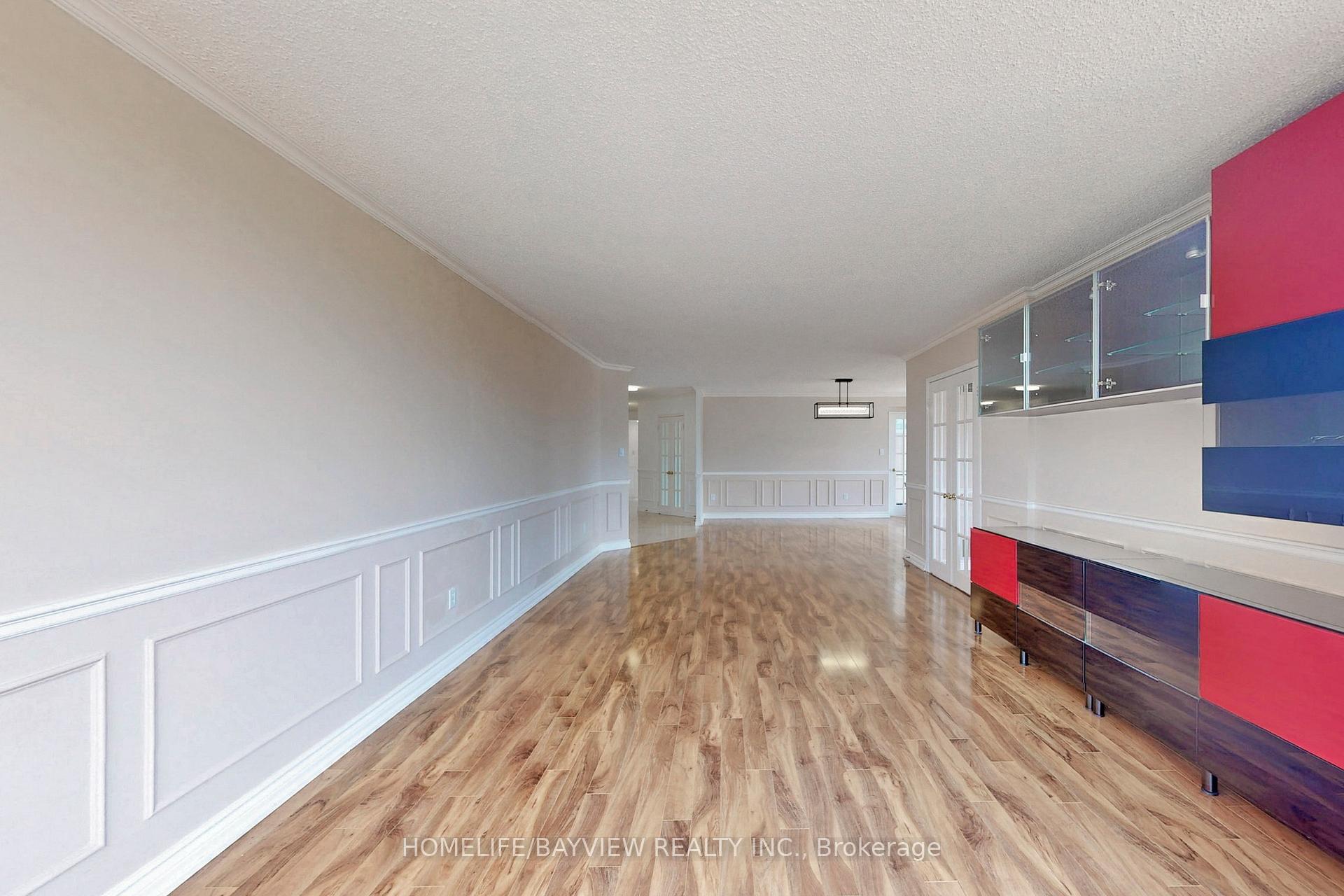 4 Bedrooms Condo at 168 Bonis, Toronto For sale