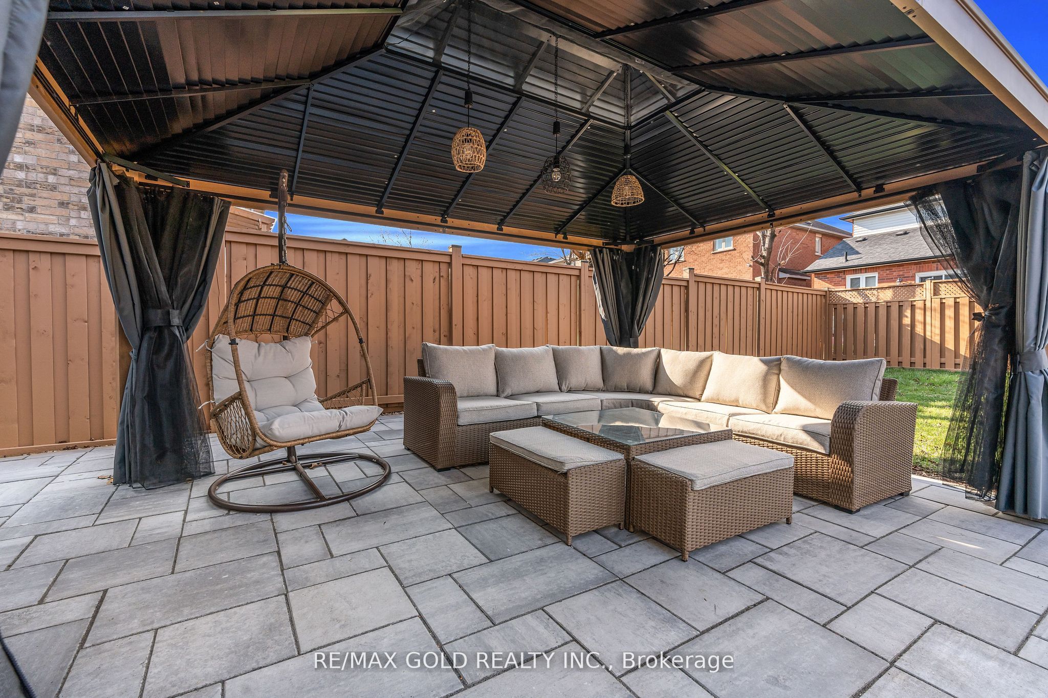 165 Bristol Road E