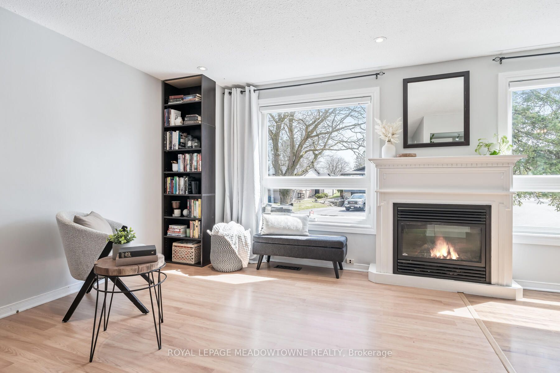 338 Whitehead Crescent